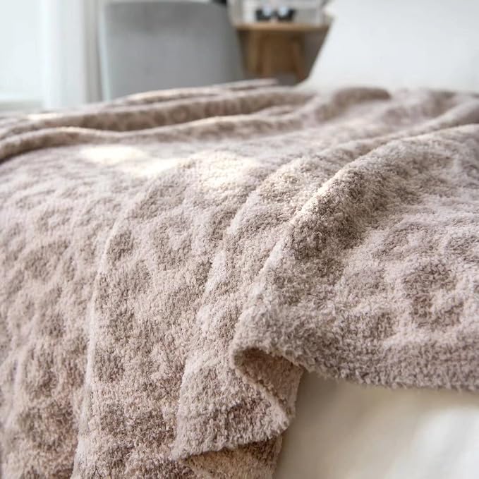 Soft Fuzzy Fluffy Leopard Knitted Throw Blanket, Cozy Plush Fleece Comfy - Image 3