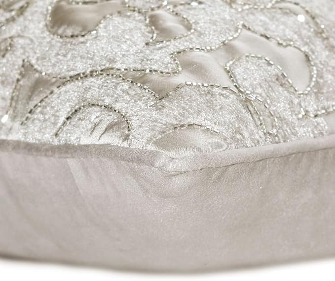 The HomeCentric King/Queen/Twin Silver Luxury CA King 86"x18" Bed Runner - Image 6