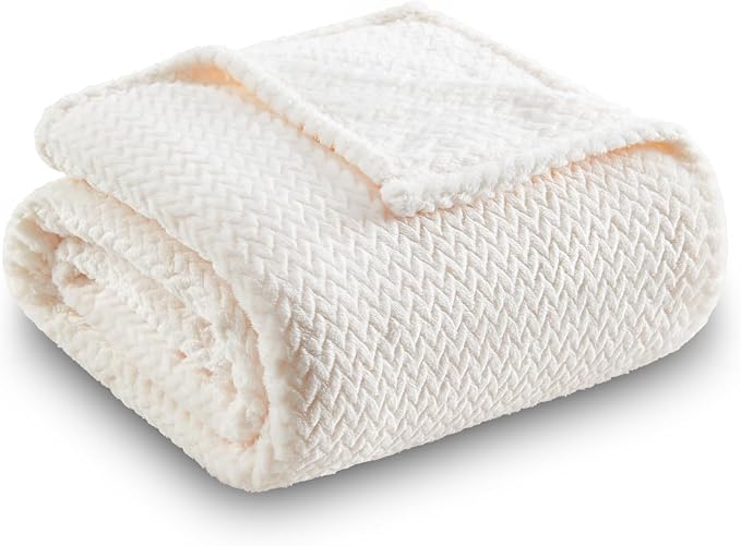 NEWCOSPLAY Super Soft Throw Blanket Ivory Premium Silky Flannel Fleece Leaves - Image 9