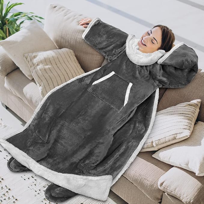 PAVILIA Sherpa Blanket with Sleeves, Foot Pocket - Image 3
