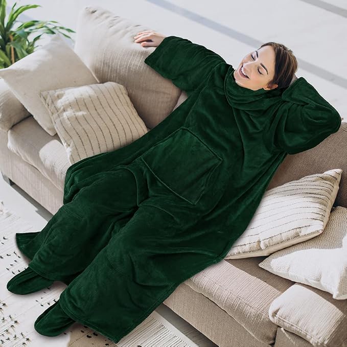 PAVILIA Fleece Blanket with Sleeves, Foot Pockets - Image 3