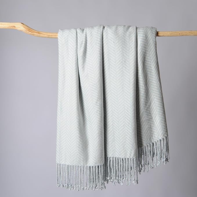 CUDDLE DREAMS Silk Throw Blanket - Image 5