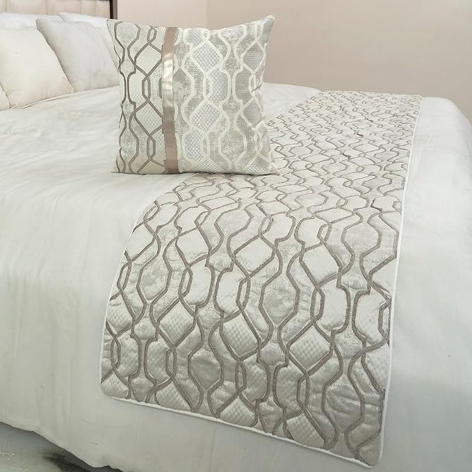 The HomeCentric King/Queen/Twin Ivory & Silver Decorative CA King 86"x18" Bed - Image 4