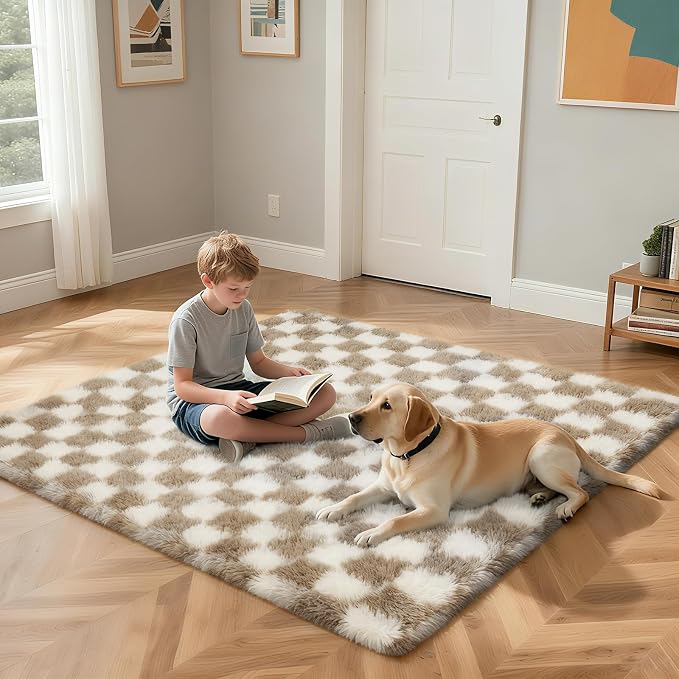 Checkered Rug for Bedroom, 2x4 Beige and White Area Rugs, Classic Checkered - Image 4