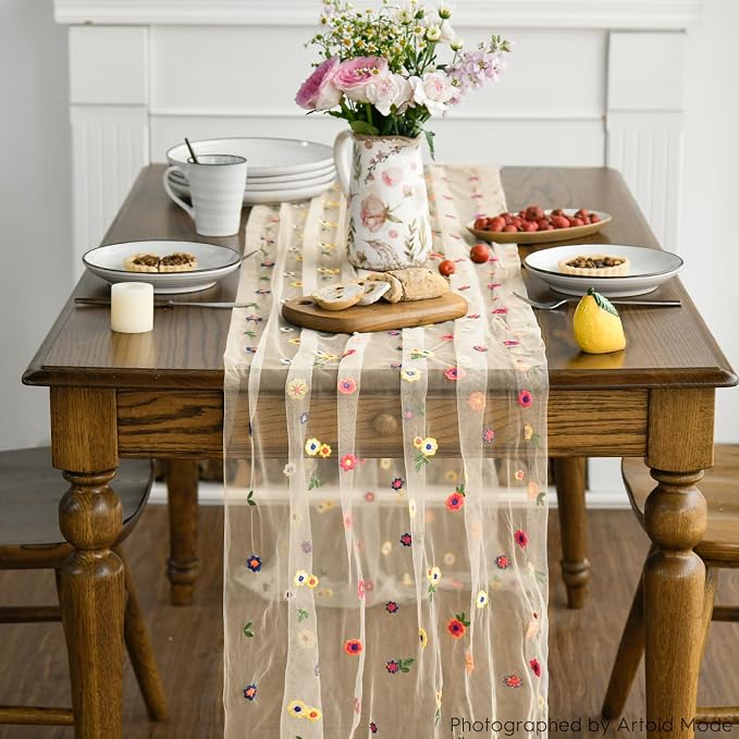 Artoid Mode Champagne Embroidery Daisy Gauze Table Runner 120 Inch 10FT - Image 3