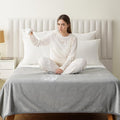Water Proof Blanket 50x60 Inches by CAPT.SNOOZE
