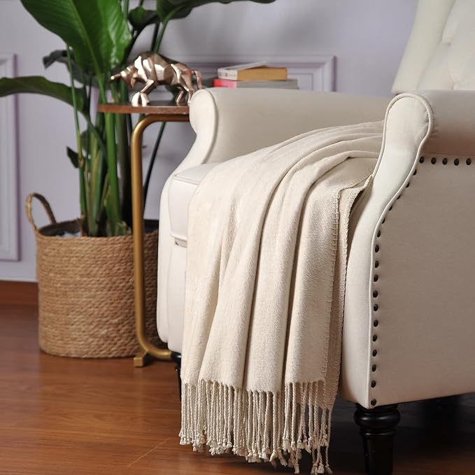 CUDDLE DREAMS Silk Throw Blanket - Image 2