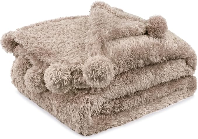 PAVILIA Taupe Sherpa Throw Blanket - Image 7