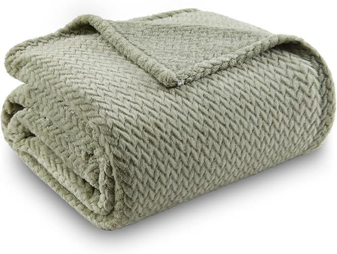 NEWCOSPLAY Super Soft Twin Blanket Sage Green Premium Silky Flannel Fleece - Image 9