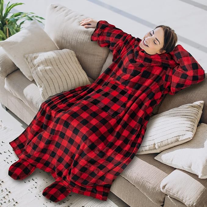 PAVILIA Fleece Blanket with Sleeves, Foot Pockets - Image 3