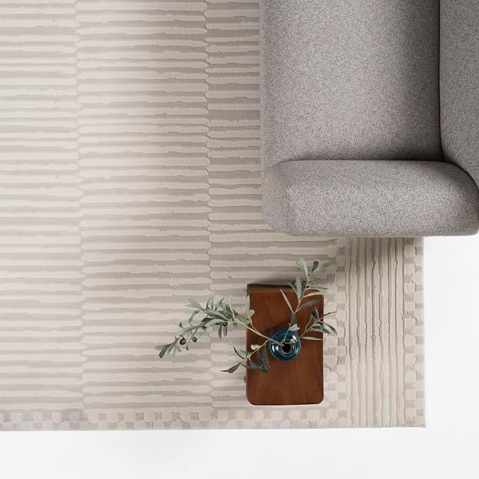 Revival Rugs Soloba 6'7"x9' Washable Area Rug by RevivalRugs