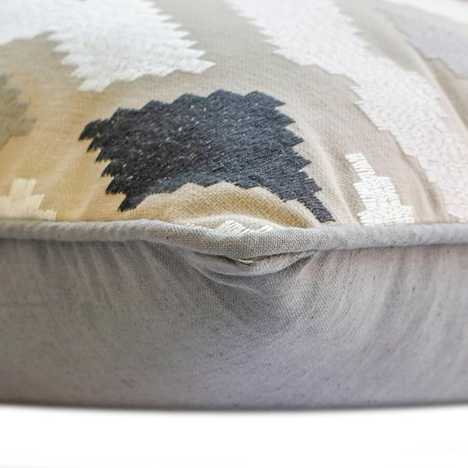 The HomeCentric King/Queen/Twin Beige Decorative Bed Runner King 90"x18" Bed - Image 8