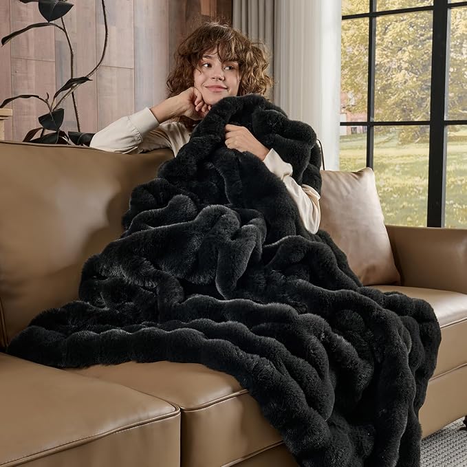 Lotus Karen Faux Fur Blanket - Image 3