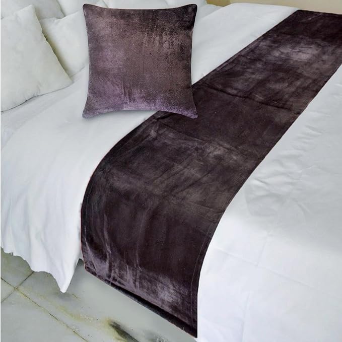 The HomeCentric Purple Bed Runner - Image 4