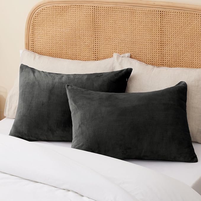 BEDELITE Flannel Pillow Cases Queen Size Set of 2, Super Soft Fleece Pillowcases - Image 7