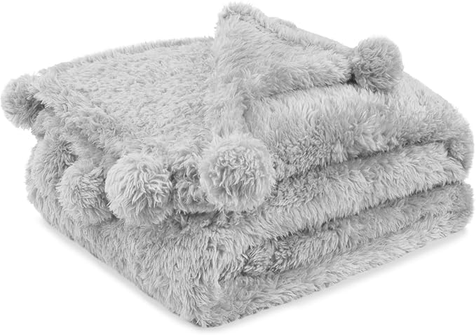 Pavilia Light Grey Sherpa Throw by PAVILIA