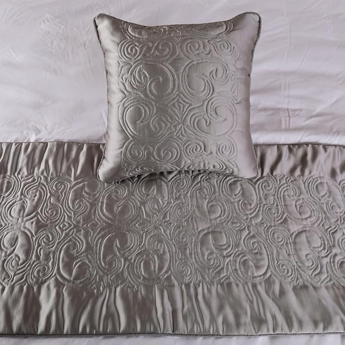 The HomeCentric Decorative Silver Full 68 x 18 inch Bed Runner - Image 6