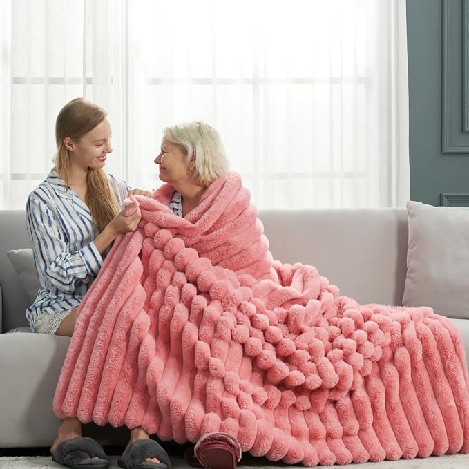 Cozy Bliss Faux Fur Throw Blanket - Image 4