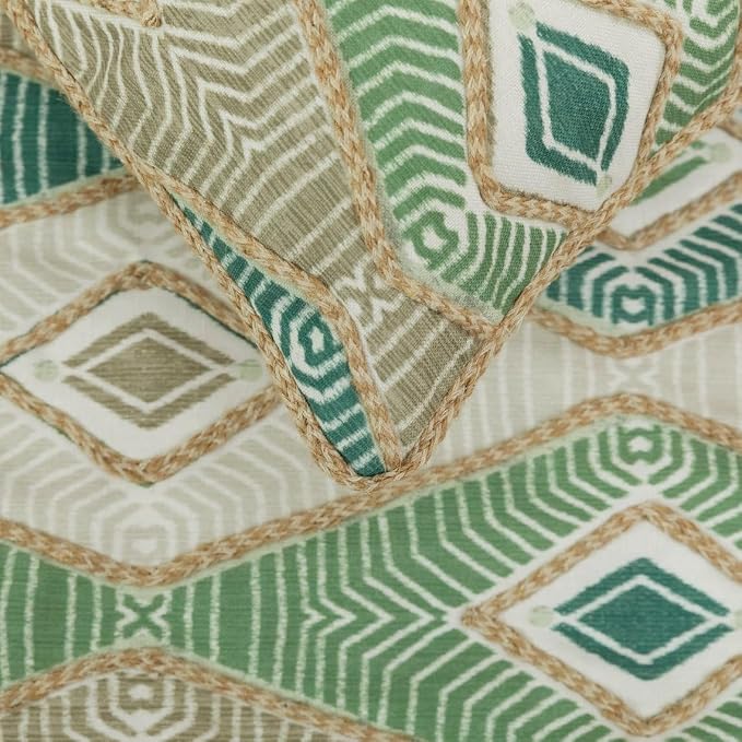 The HomeCentric King/Queen/Twin Green Designer Full 68"x18" Bed Runner - Image 3