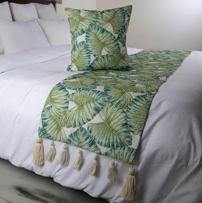 The HomeCentric Decorative Designer Handmade Bed Runner - Image 4