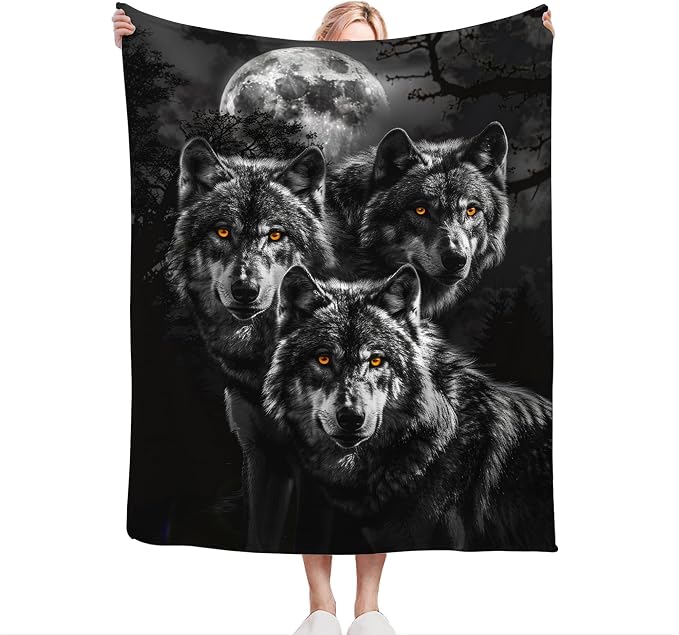 Wolf Throw - Animal Blanket for Girls, Men & Boys - Soft, Cozy Fleece Blanket - Image 2