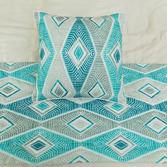 The HomeCentric King/Queen/Twin Blue, Ivory & Grey Decorative CA King 86"x18" - Image 6