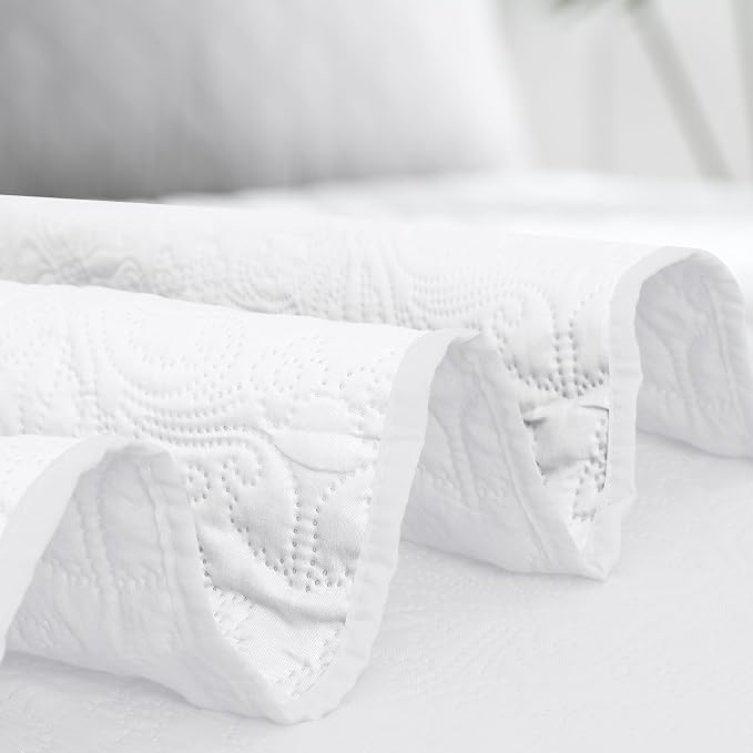 Easy-Going Full/Queen Size Reversible Quilt Set - Image 6