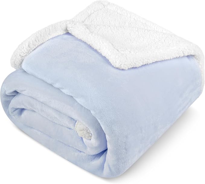 PAVILIA Sherpa Fleece Throw Blanket - Image 3