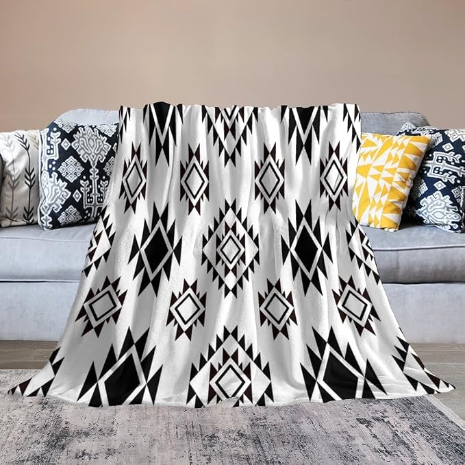 Boho Throw Blanket, Vintage Tribal Aztec Printed Flannel Blanket - Image 6