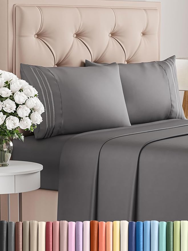 Full Size 4 Piece Sheet Set by CGKUnlimited