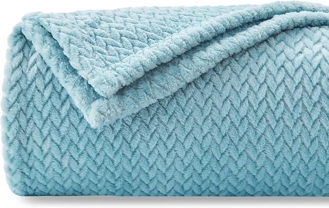 NEWCOSPLAY Super Soft Throw Blanket Light Blue Premium Silky Flannel Fleece by NEWCOSPLAY