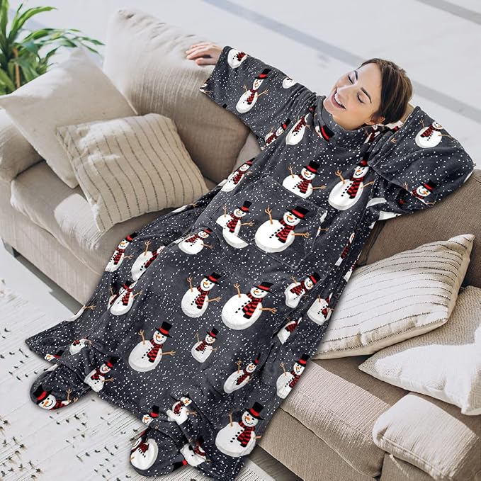 PAVILIA Fleece Blanket with Sleeves, Foot Pockets - Image 3