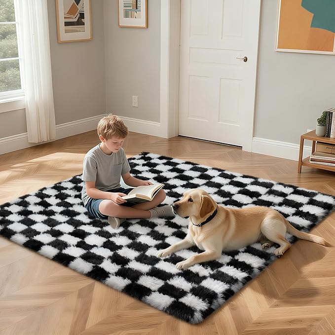Checkered Rug for Bedroom, 3x5 Black and White Area Rugs, Classic Checkered - Image 4