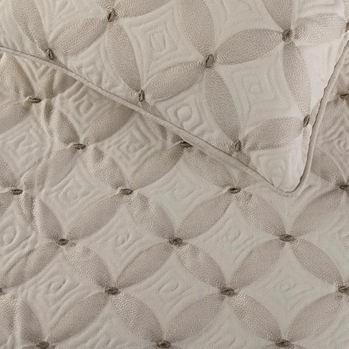 The HomeCentric King Queen Twin Ivory Bed Runner - Image 3