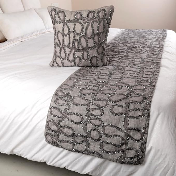 The HomeCentric King Queen Twin Bed Runner - Image 4