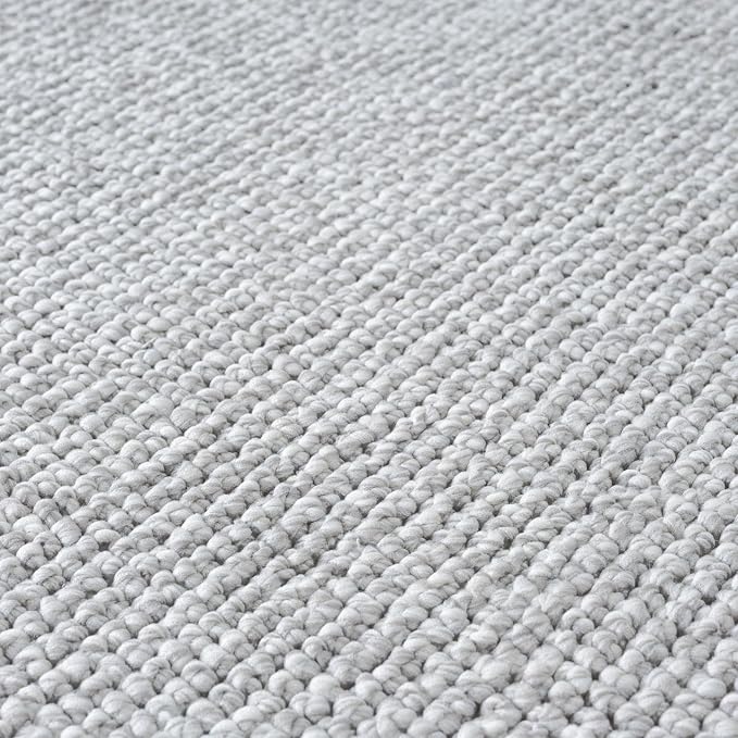 LUXE WEAVERS Solid Machine Woven Gray 4x6 Area Rug, Indoor Stain-Resistant - Image 3