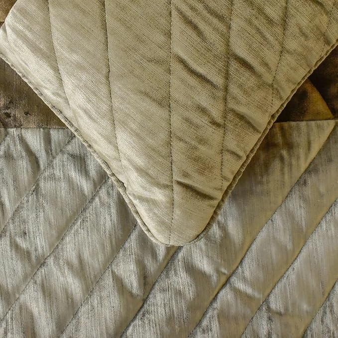 The HomeCentric King/Queen/Twin Brown Decorative Bed Runner Twin 53"x18" Bed - Image 5