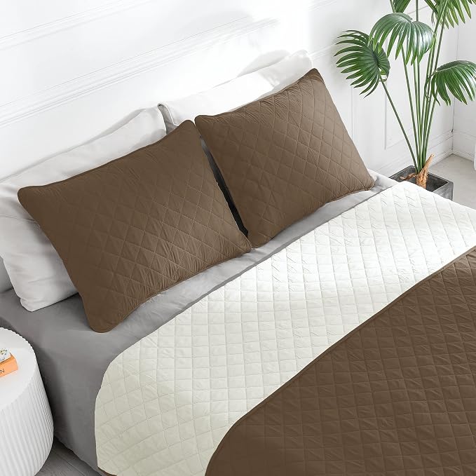 Easy-Going Full/Queen Size Reversible Quilt Set - Image 2
