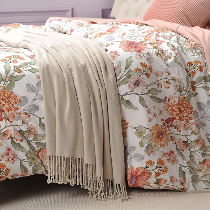 CUDDLE DREAMS Silk Throw Blanket - Image 7