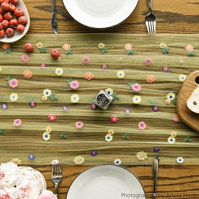 Artoid Mode Green Embroidery Daisy Spring Gauze Table Runner 59x120 Inch 10FT - Image 4