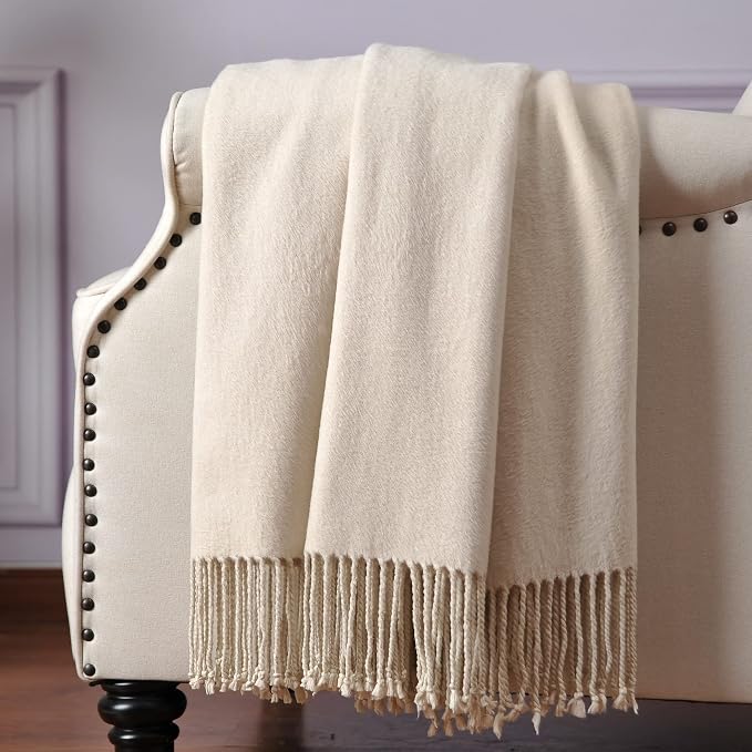CUDDLE DREAMS Silk Throw Blanket by CUDDLEDREAMS