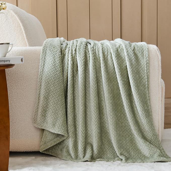 NEWCOSPLAY Super Soft Twin Blanket Sage Green Premium Silky Flannel Fleece - Image 2