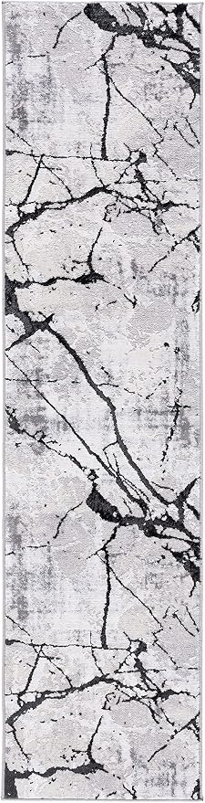 SAFAVIEH Amelia Collection Runner Rug - Image 2
