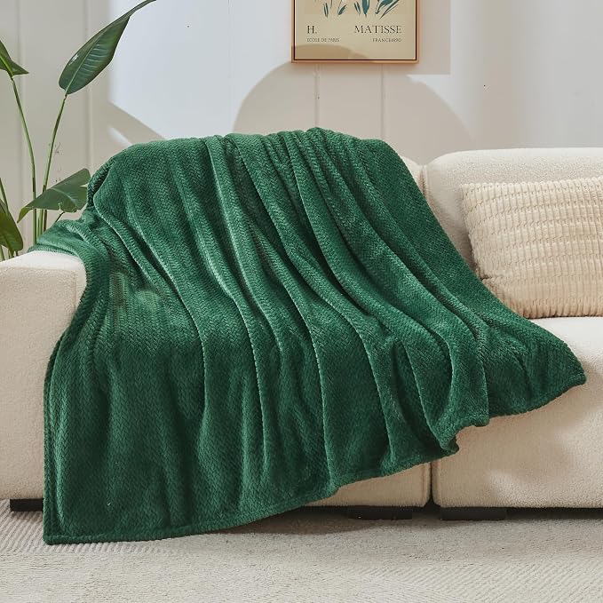 NEWCOSPLAY Super Soft Twin Blanket Dark Green Premium Silky Flannel Fleece - Image 4