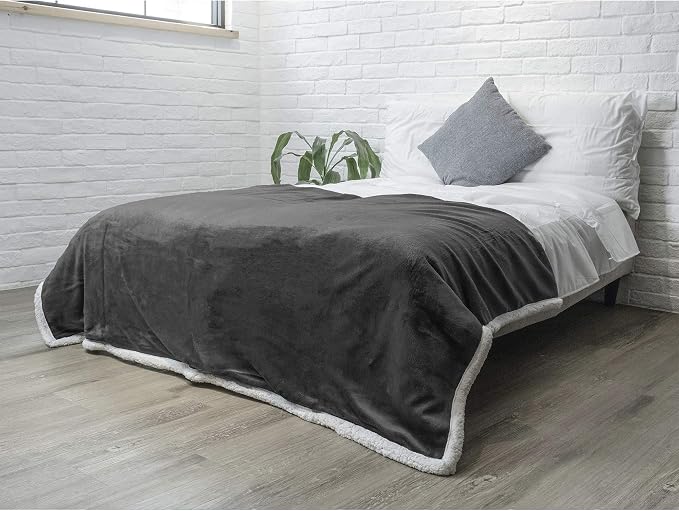 Pavilia Sherpa Fleece Blanket for Bed, Queen Size, Dark Grey, Plush Soft Fuzzy - Image 7