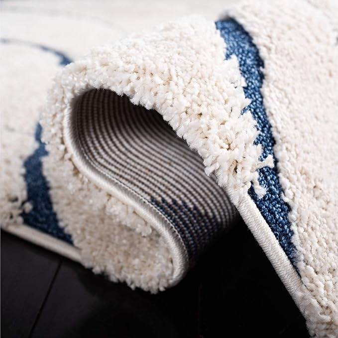 SAFAVIEH Florida Shag Collection Accent Rug - Image 3