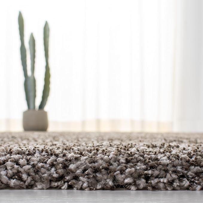 SAFAVIEH Milan Shag Collection Area Rug - Image 5