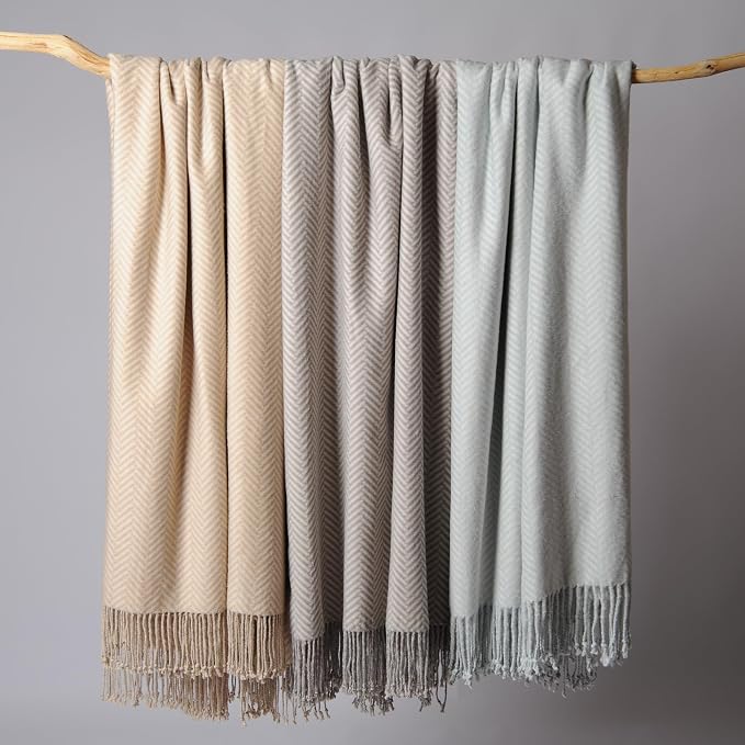 CUDDLE DREAMS Silk Throw Blanket - Image 6