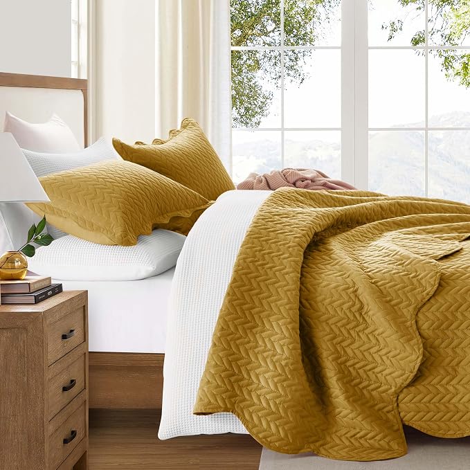 IR Imperial Rooms 8 Pack California King Quilt Bedding Set - Image 7
