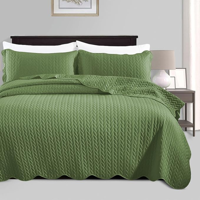 IR Imperial Rooms Twin Quilt Bedding Set Size + 1 Pillow Shams by IRImperialRooms